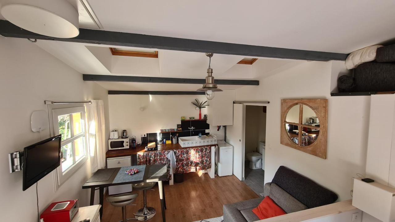 オルヴォーCharmant Logement Avec Parkingアパートメント エクステリア 写真