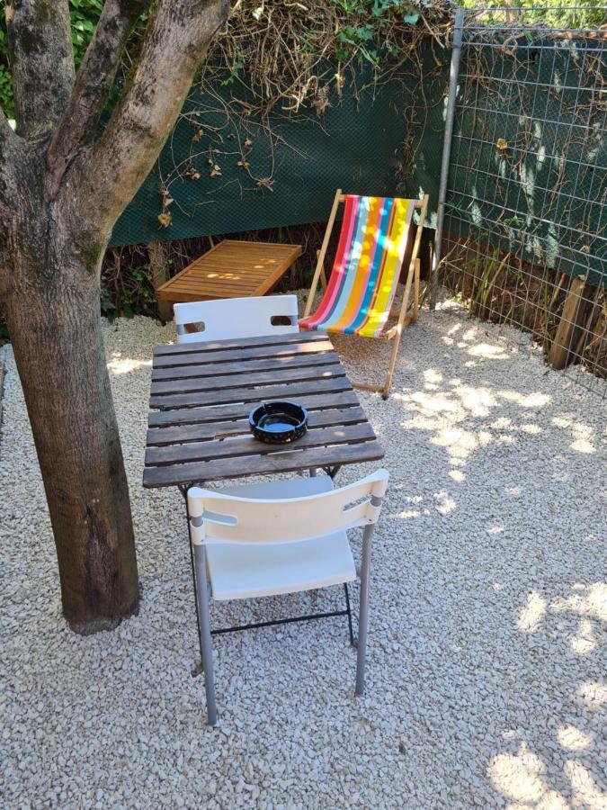 オルヴォーCharmant Logement Avec Parkingアパートメント エクステリア 写真